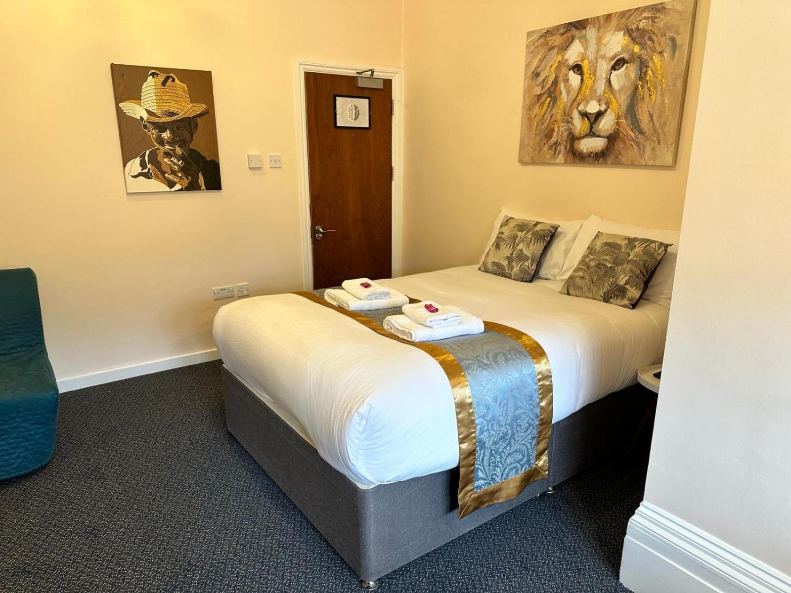 לונדון United Lodge Hotel מראה חיצוני תמונה