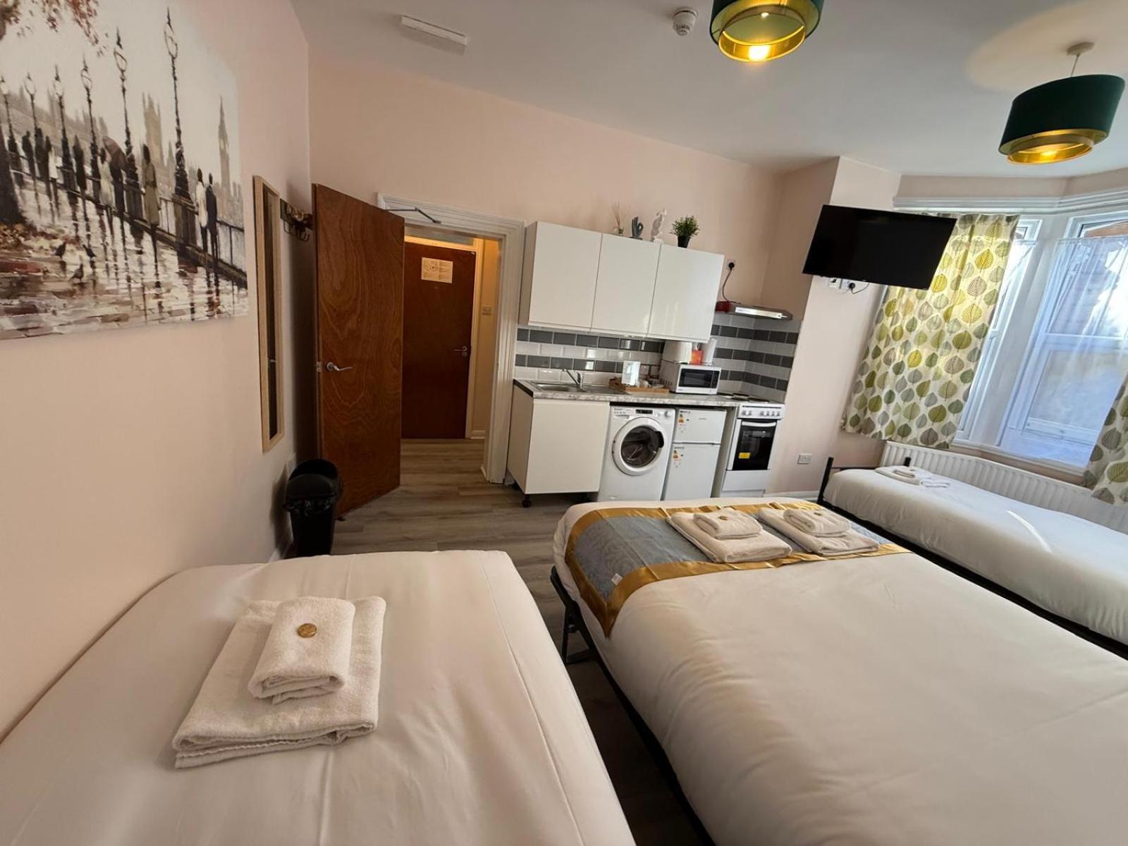 לונדון United Lodge Hotel מראה חיצוני תמונה